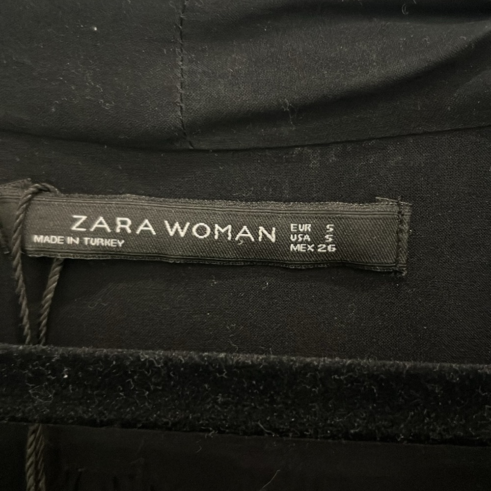 ✨Zara top - Picture 3 of 3